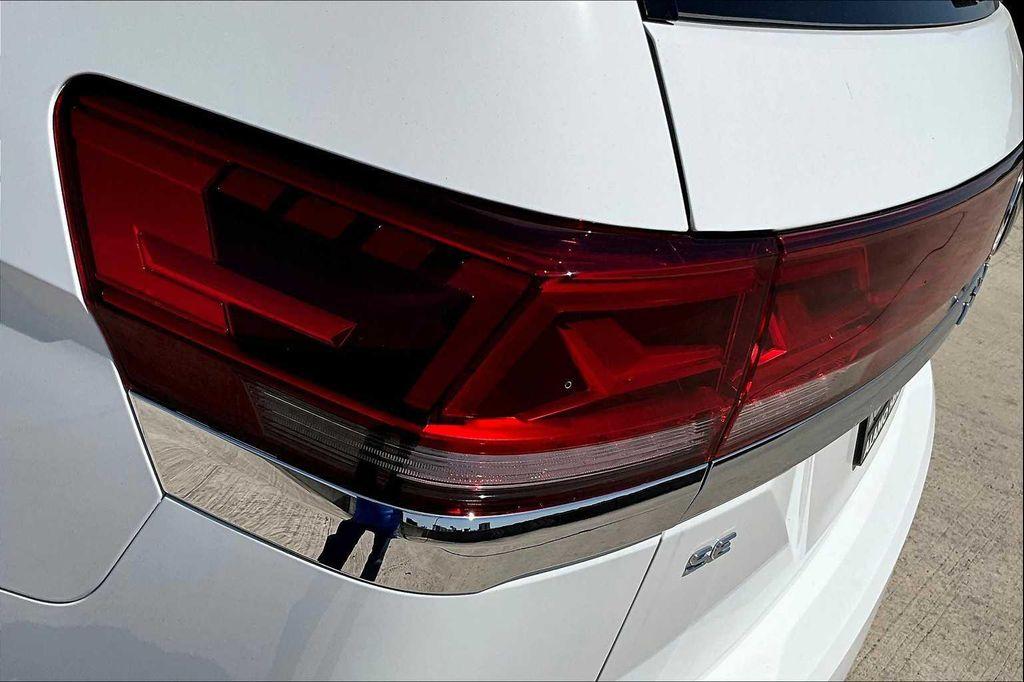 new 2025 Volkswagen Atlas car, priced at $44,459