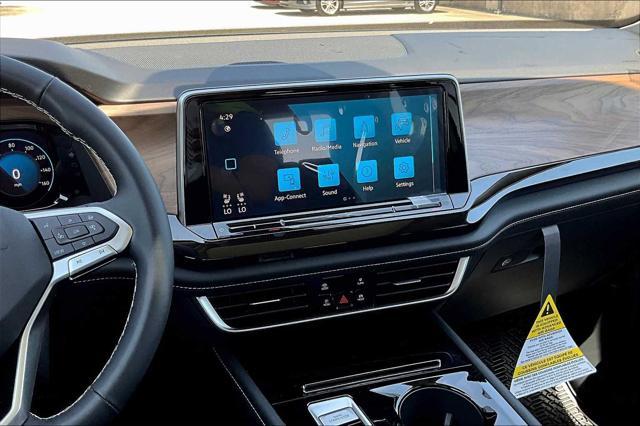 new 2025 Volkswagen Atlas car, priced at $44,627