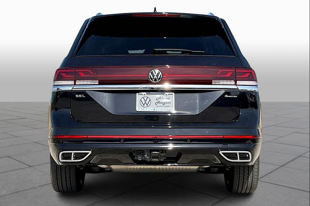 new 2025 Volkswagen Atlas car, priced at $54,606