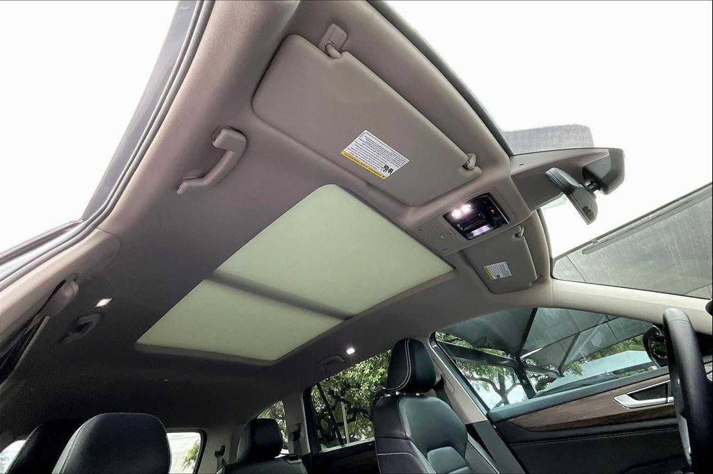 used 2024 Volkswagen Atlas car, priced at $38,981