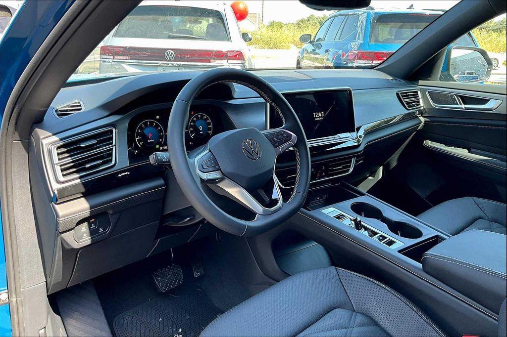 new 2026 Volkswagen Atlas Cross Sport car, priced at $39,430