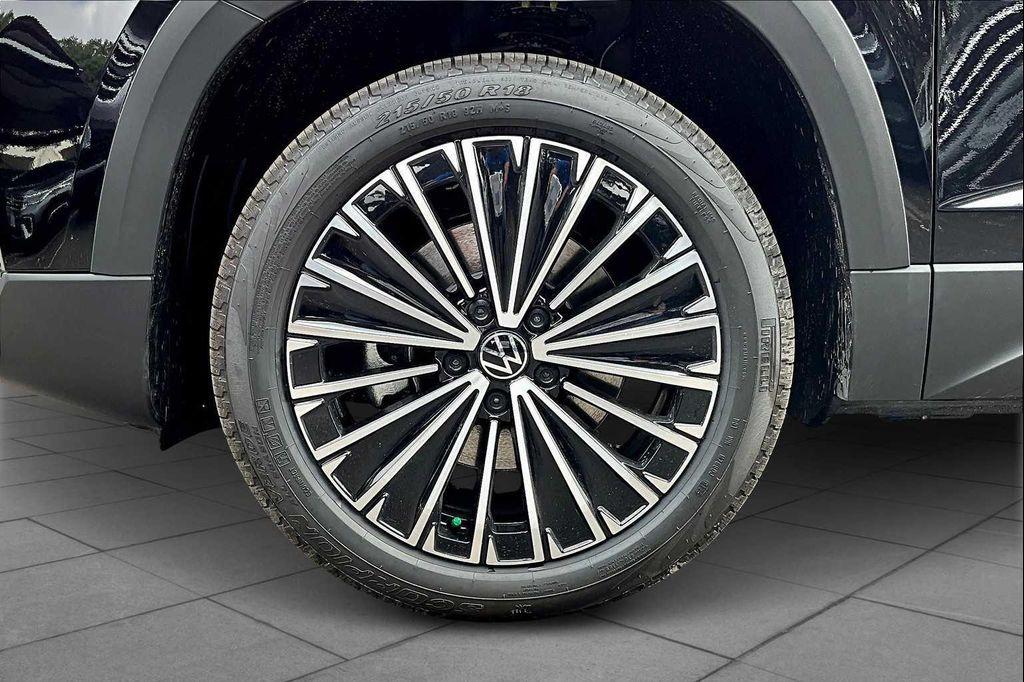 new 2025 Volkswagen Taos car, priced at $29,686