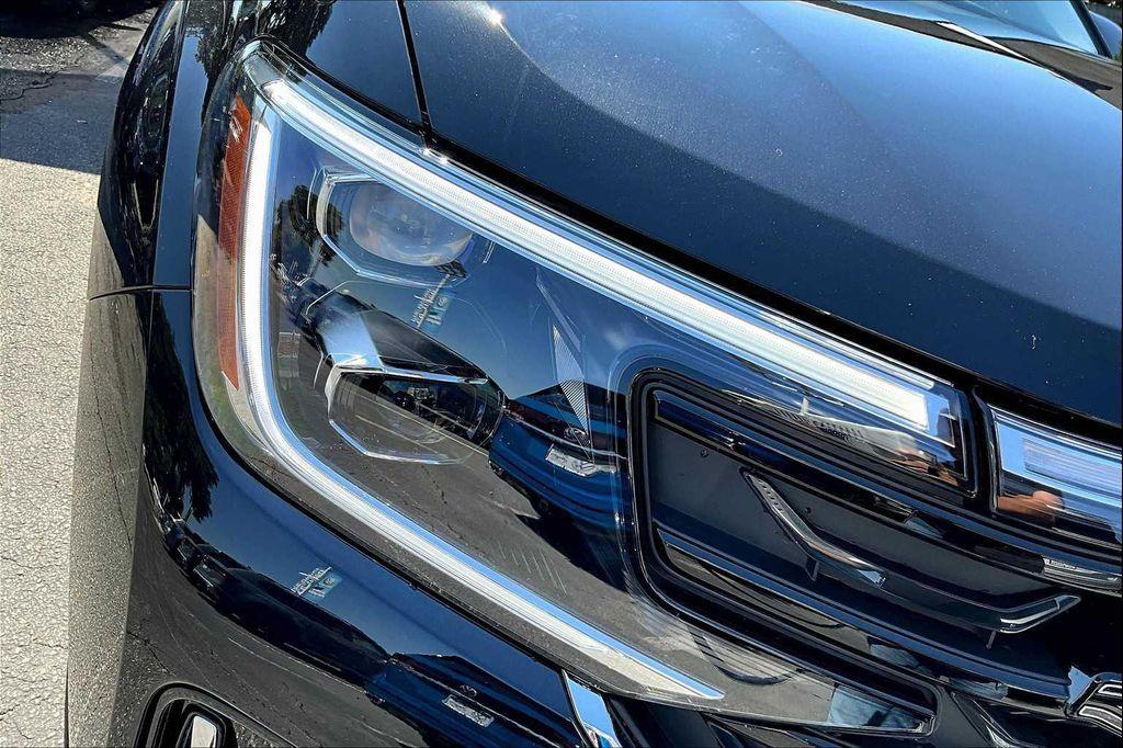 new 2026 Volkswagen Atlas Cross Sport car, priced at $54,513