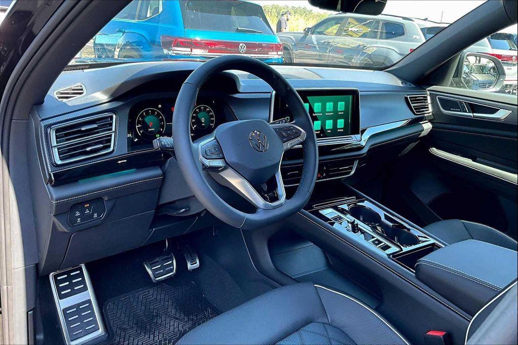 new 2026 Volkswagen Atlas Cross Sport car, priced at $54,513