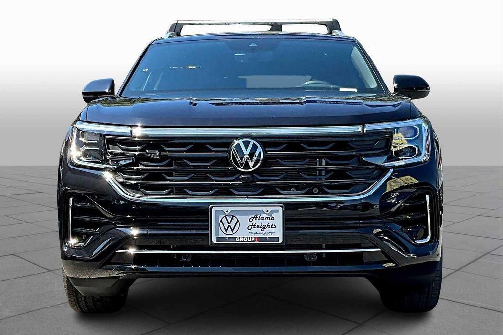 new 2026 Volkswagen Atlas Cross Sport car, priced at $54,513