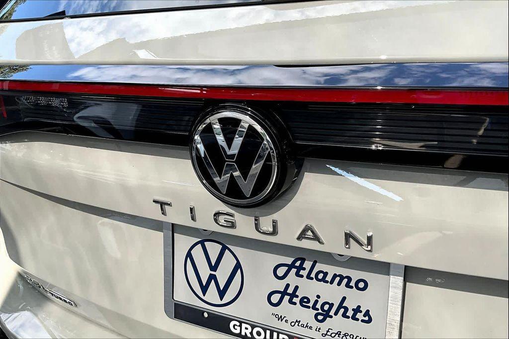 new 2026 Volkswagen Tiguan car, priced at $44,765