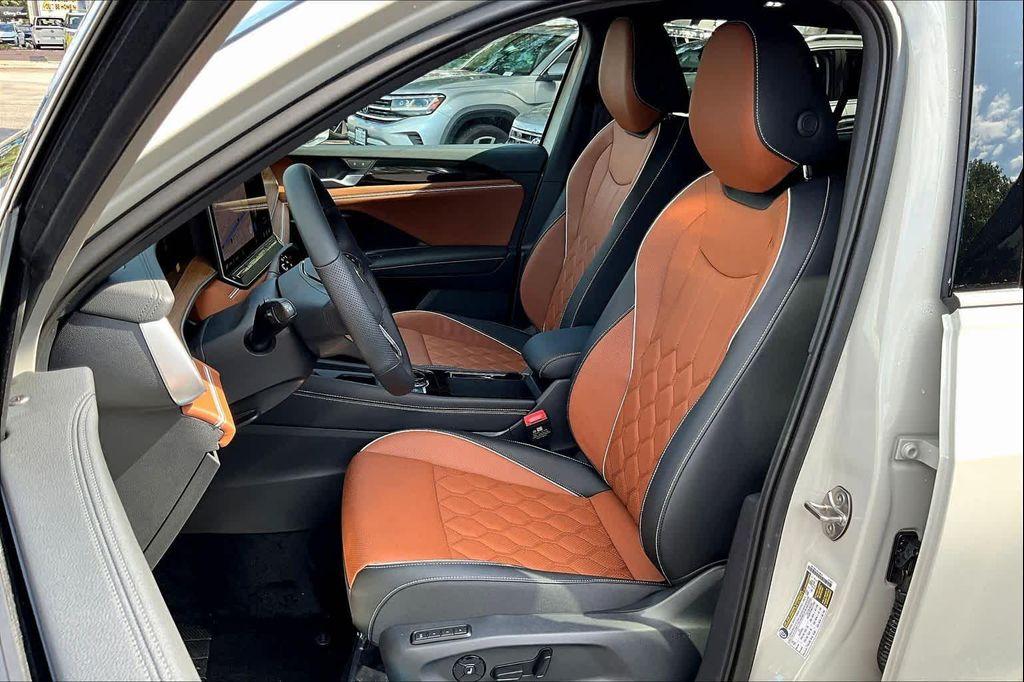 new 2026 Volkswagen Tiguan car, priced at $44,765