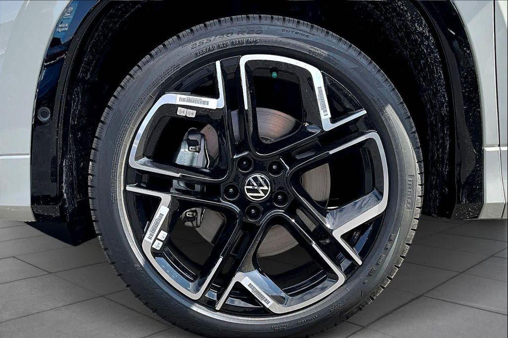 new 2026 Volkswagen Tiguan car, priced at $44,765