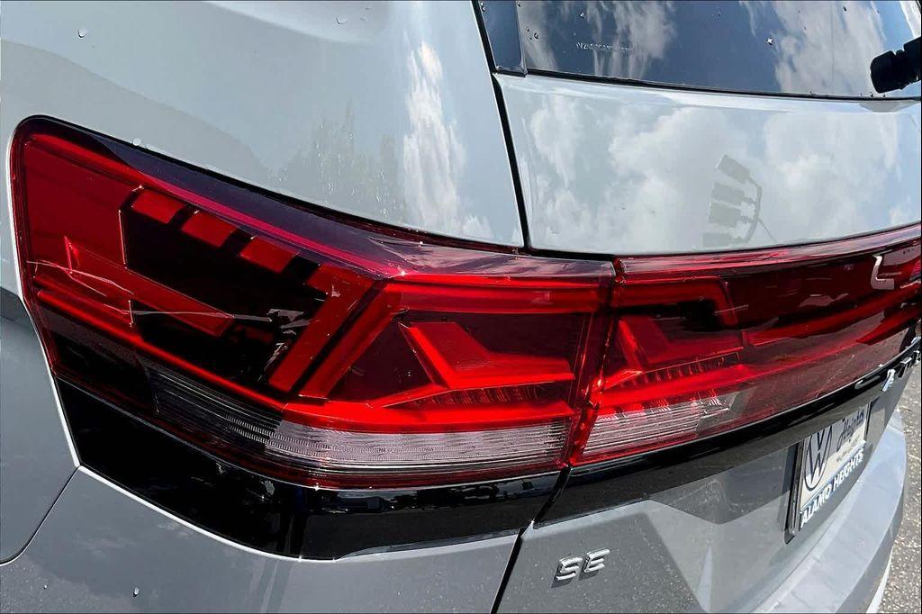 new 2024 Volkswagen Atlas car, priced at $49,853