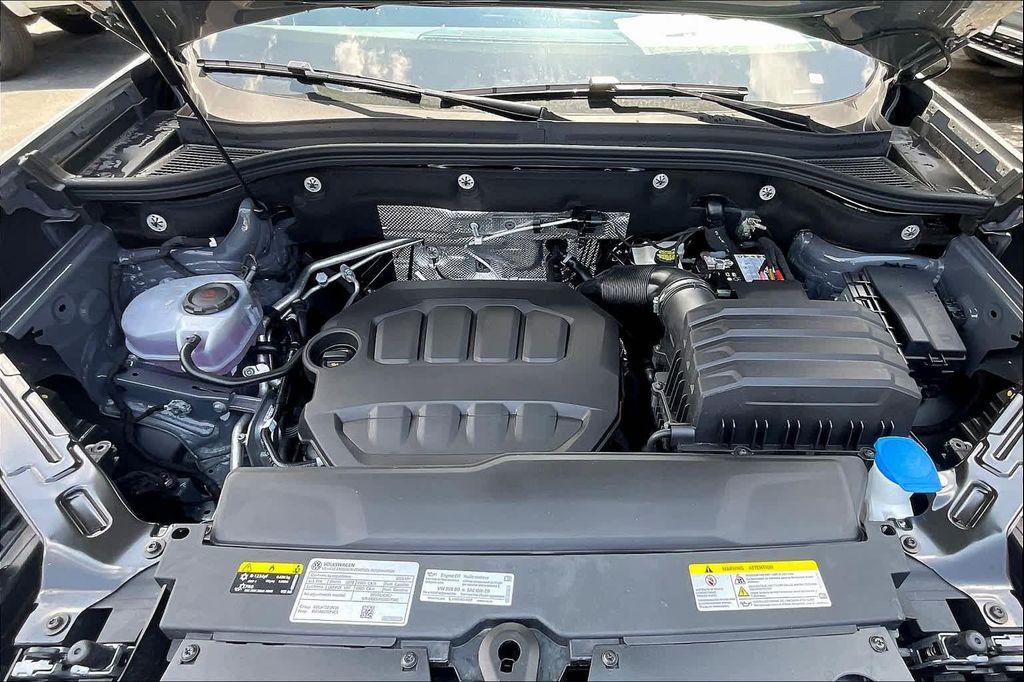 new 2024 Volkswagen Atlas car, priced at $49,853