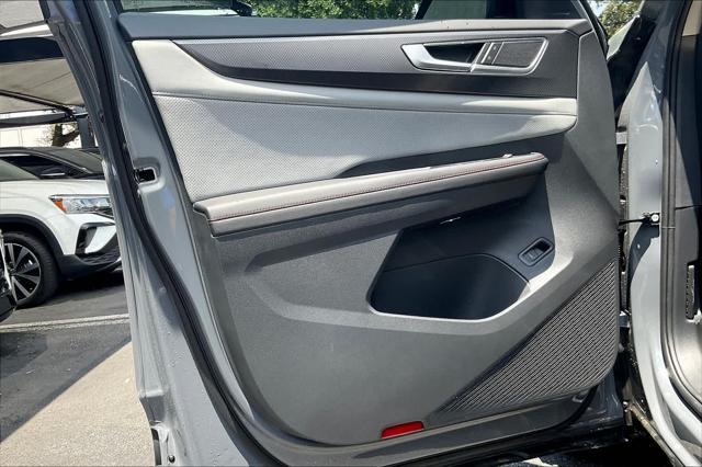 new 2024 Volkswagen Atlas car, priced at $44,853