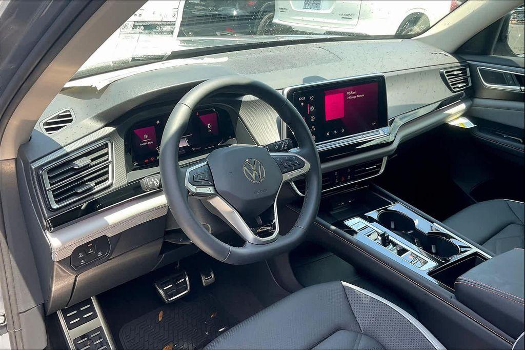 new 2024 Volkswagen Atlas car, priced at $49,853