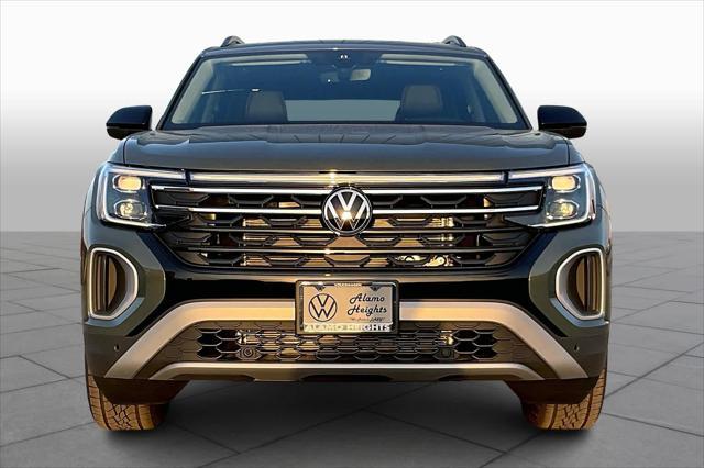 new 2025 Volkswagen Atlas car, priced at $47,634
