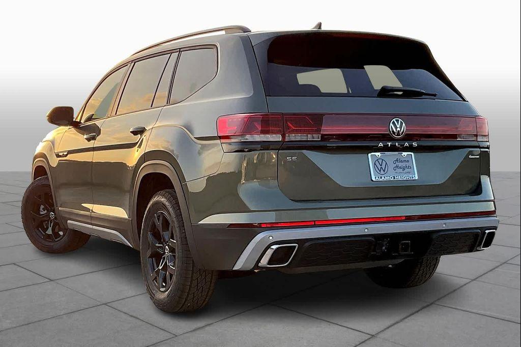 new 2025 Volkswagen Atlas car, priced at $47,634