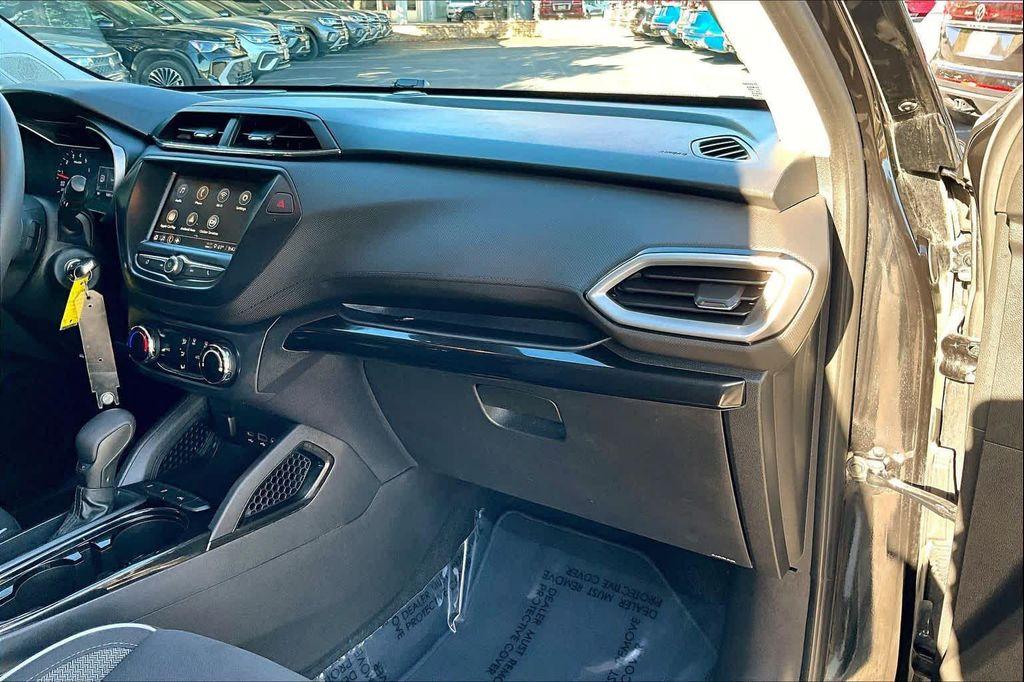 used 2021 Chevrolet TrailBlazer car, priced at $15,991