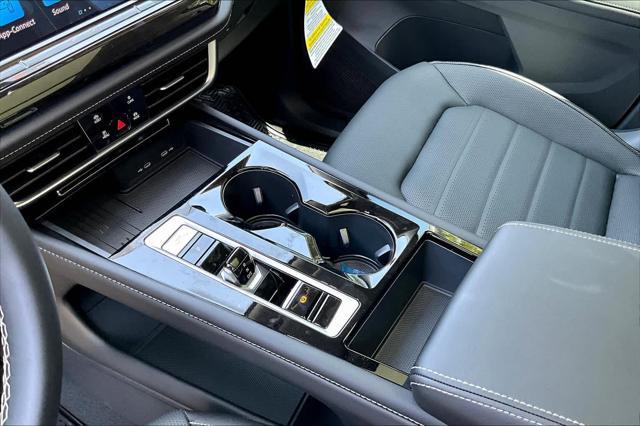new 2025 Volkswagen Atlas car, priced at $50,223