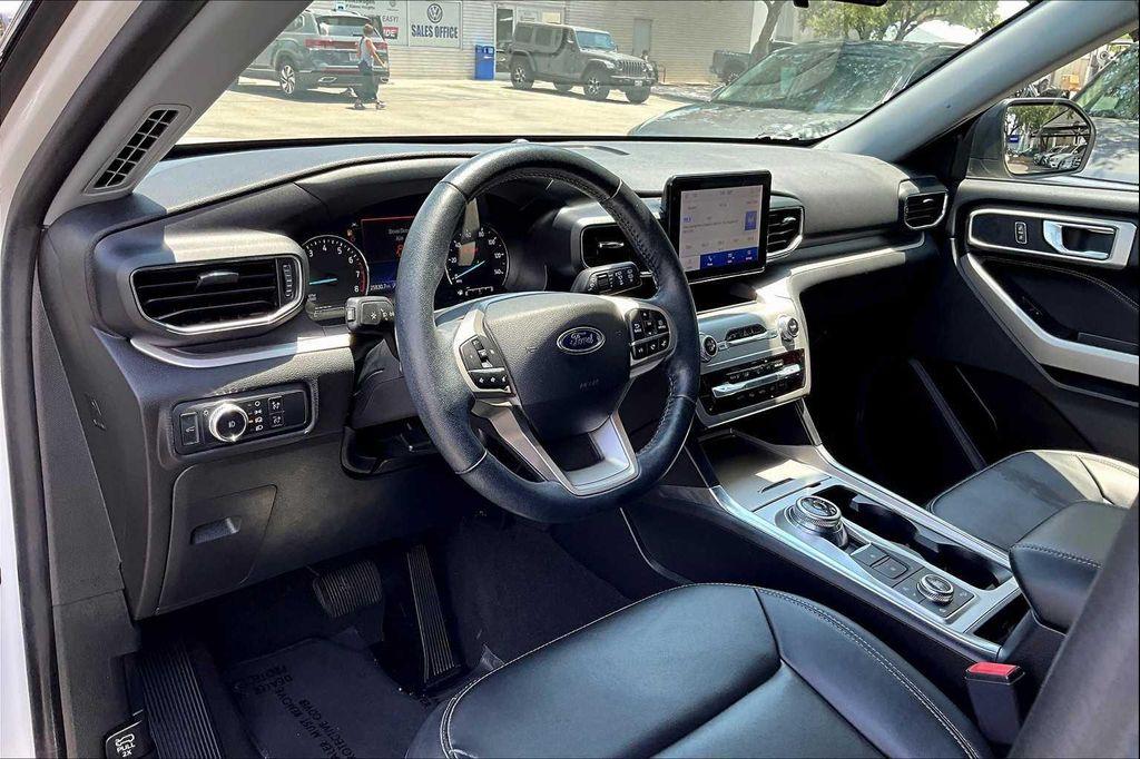 used 2022 Ford Explorer car, priced at $29,995