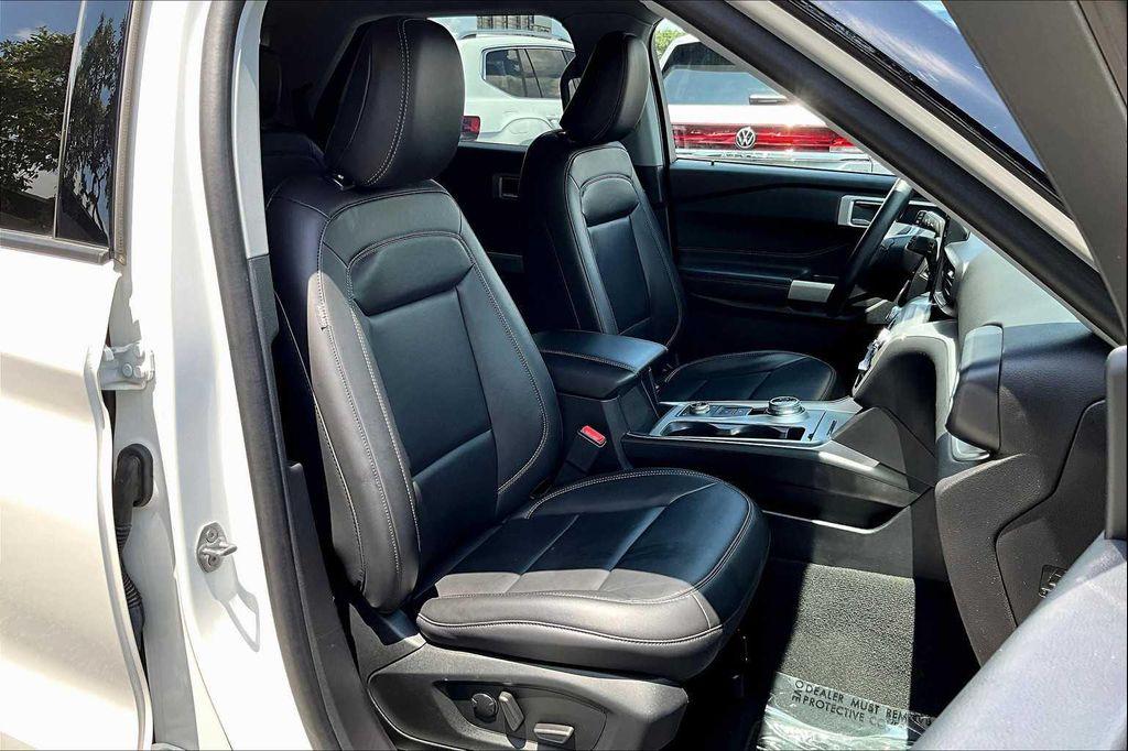 used 2022 Ford Explorer car, priced at $29,995