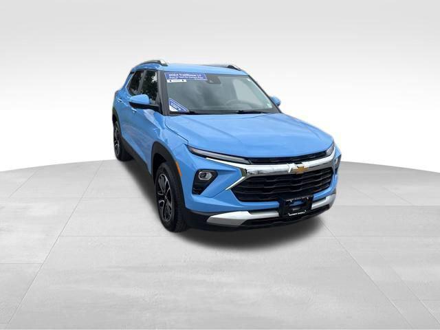used 2024 Chevrolet TrailBlazer car, priced at $22,886