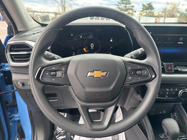used 2024 Chevrolet TrailBlazer car, priced at $22,886