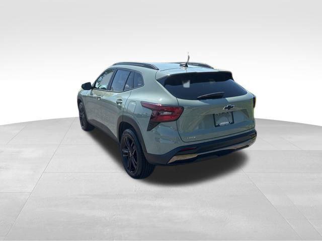 used 2024 Chevrolet Trax car, priced at $22,976