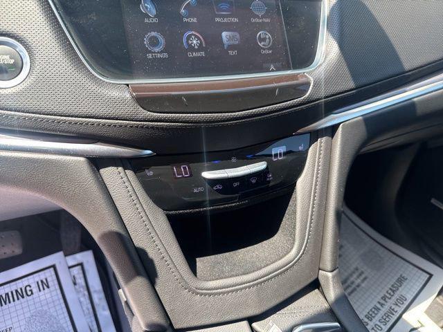 used 2017 Cadillac XT5 car, priced at $20,848