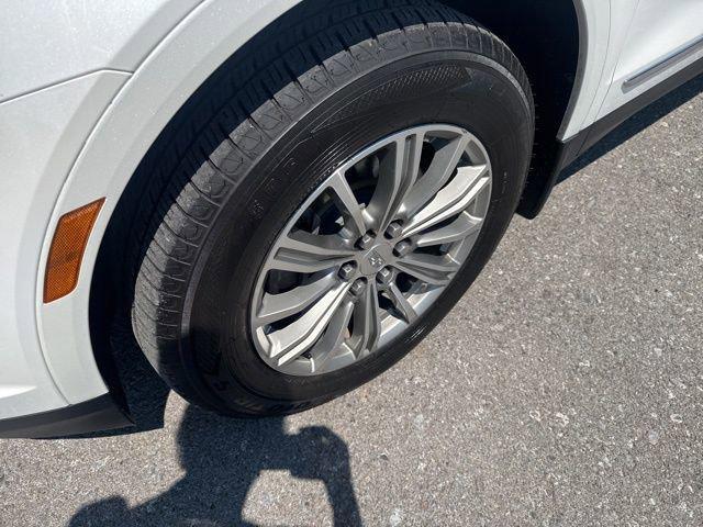 used 2017 Cadillac XT5 car, priced at $20,848