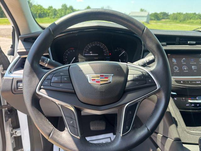 used 2017 Cadillac XT5 car, priced at $20,848