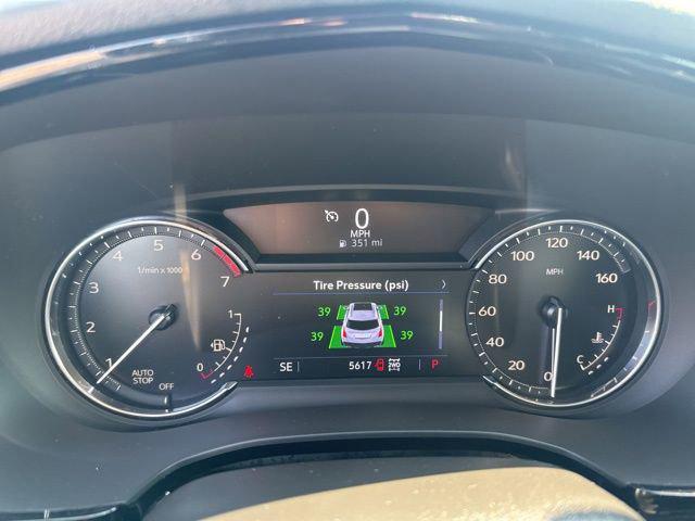 used 2022 Cadillac XT5 car, priced at $30,944