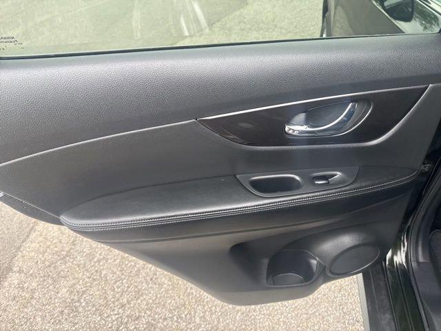used 2020 Nissan Rogue car, priced at $19,773