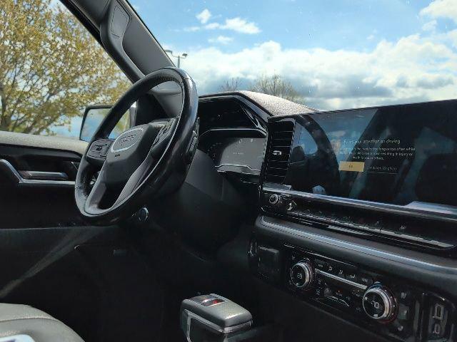 used 2022 GMC Sierra 1500 car, priced at $41,527