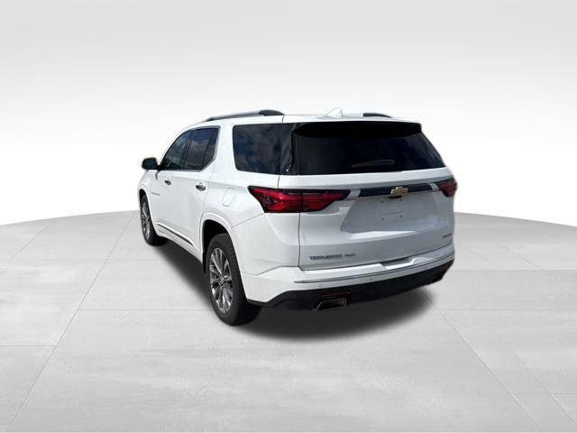 used 2022 Chevrolet Traverse car, priced at $36,925