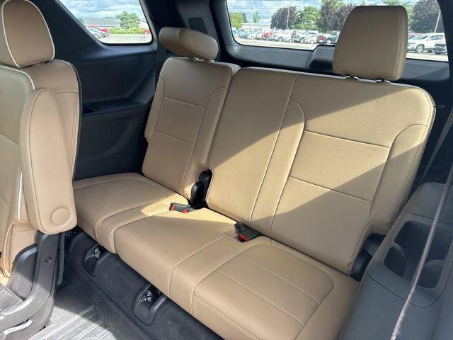 used 2022 Chevrolet Traverse car, priced at $36,925