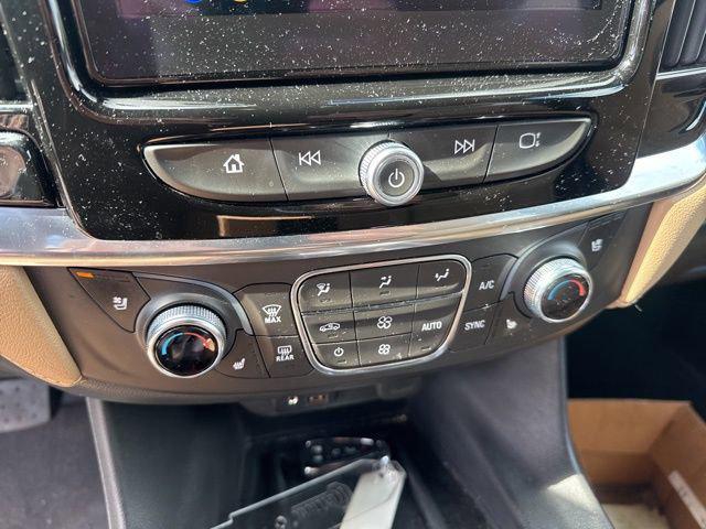 used 2022 Chevrolet Traverse car, priced at $36,925