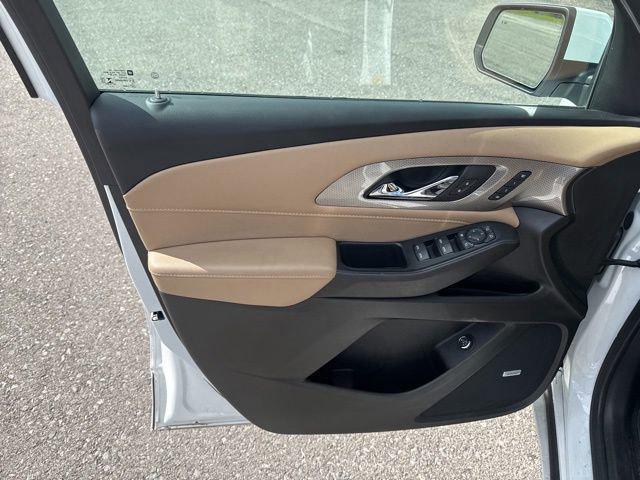 used 2022 Chevrolet Traverse car, priced at $36,925