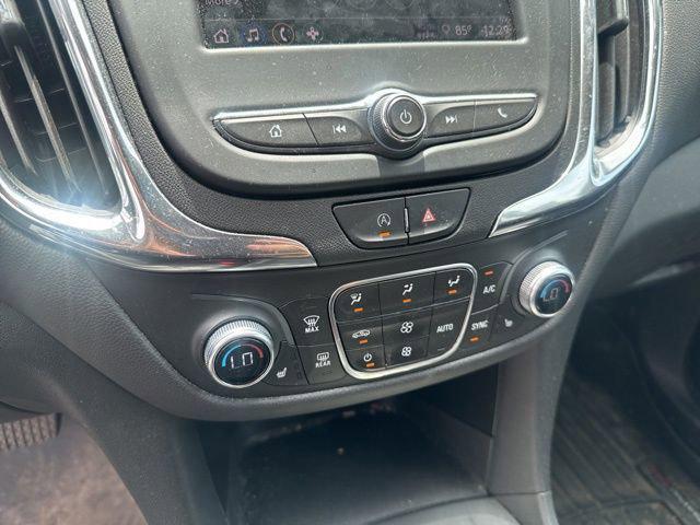 used 2022 Chevrolet Equinox car, priced at $22,988