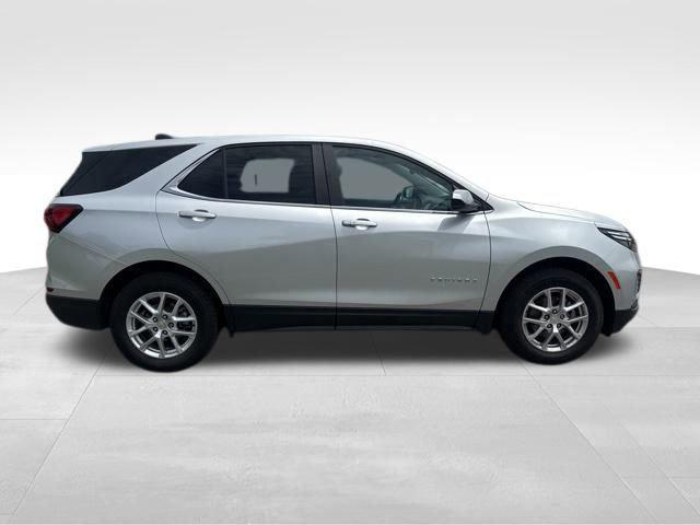 used 2022 Chevrolet Equinox car, priced at $22,988