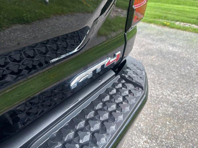 used 2024 GMC Canyon car, priced at $38,927