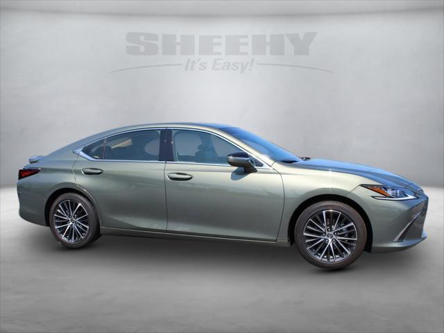 used 2025 Lexus ES 300h car, priced at $45,995