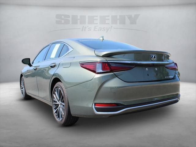 used 2025 Lexus ES 300h car, priced at $45,995