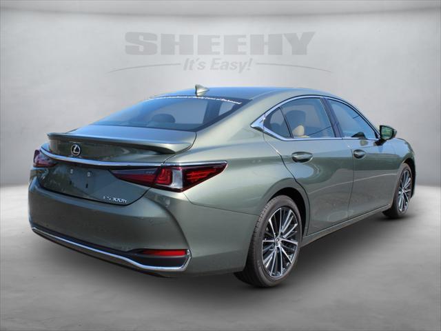 used 2025 Lexus ES 300h car, priced at $45,995