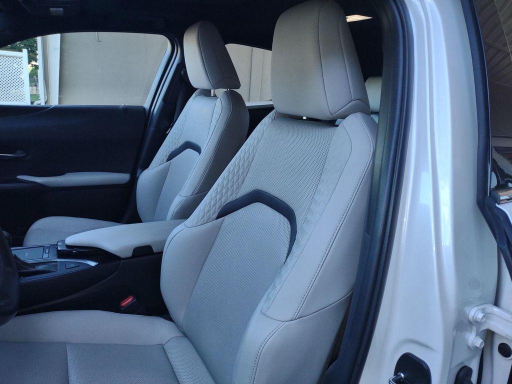 used 2019 Lexus UX 200 car