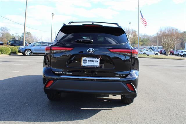 used 2022 Toyota Highlander car, priced at $38,995