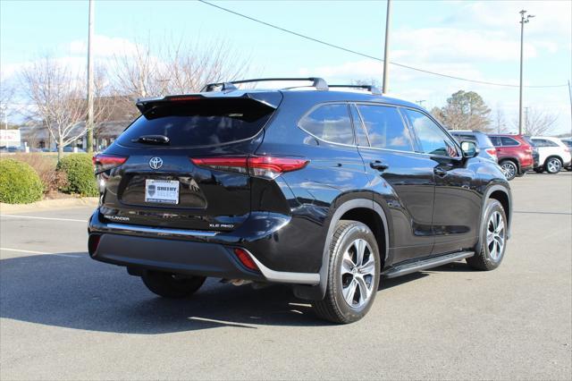 used 2022 Toyota Highlander car, priced at $38,995