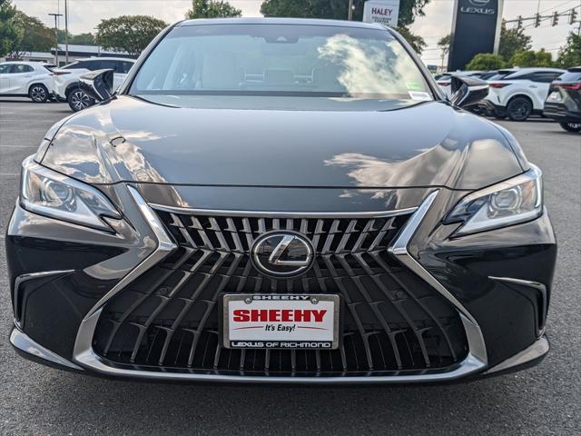 new 2025 Lexus ES 350 car, priced at $50,409
