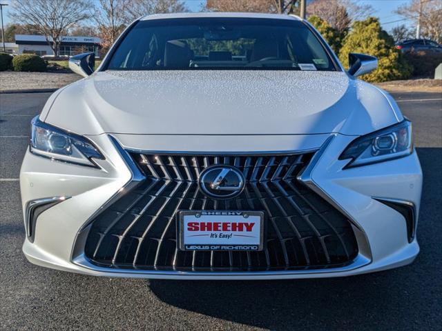 new 2025 Lexus ES 350 car