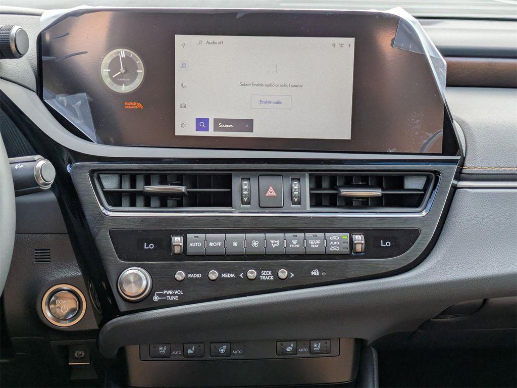 new 2025 Lexus ES 300h car, priced at $50,829