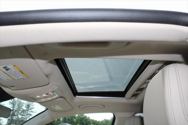 used 2022 Mercedes-Benz GLE 350 car, priced at $47,995