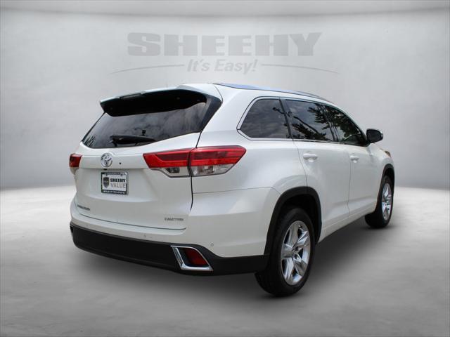 used 2017 Toyota Highlander car, priced at $27,355