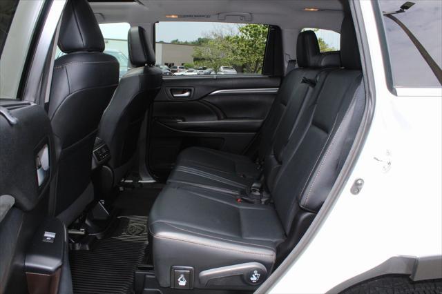 used 2017 Toyota Highlander car, priced at $27,355